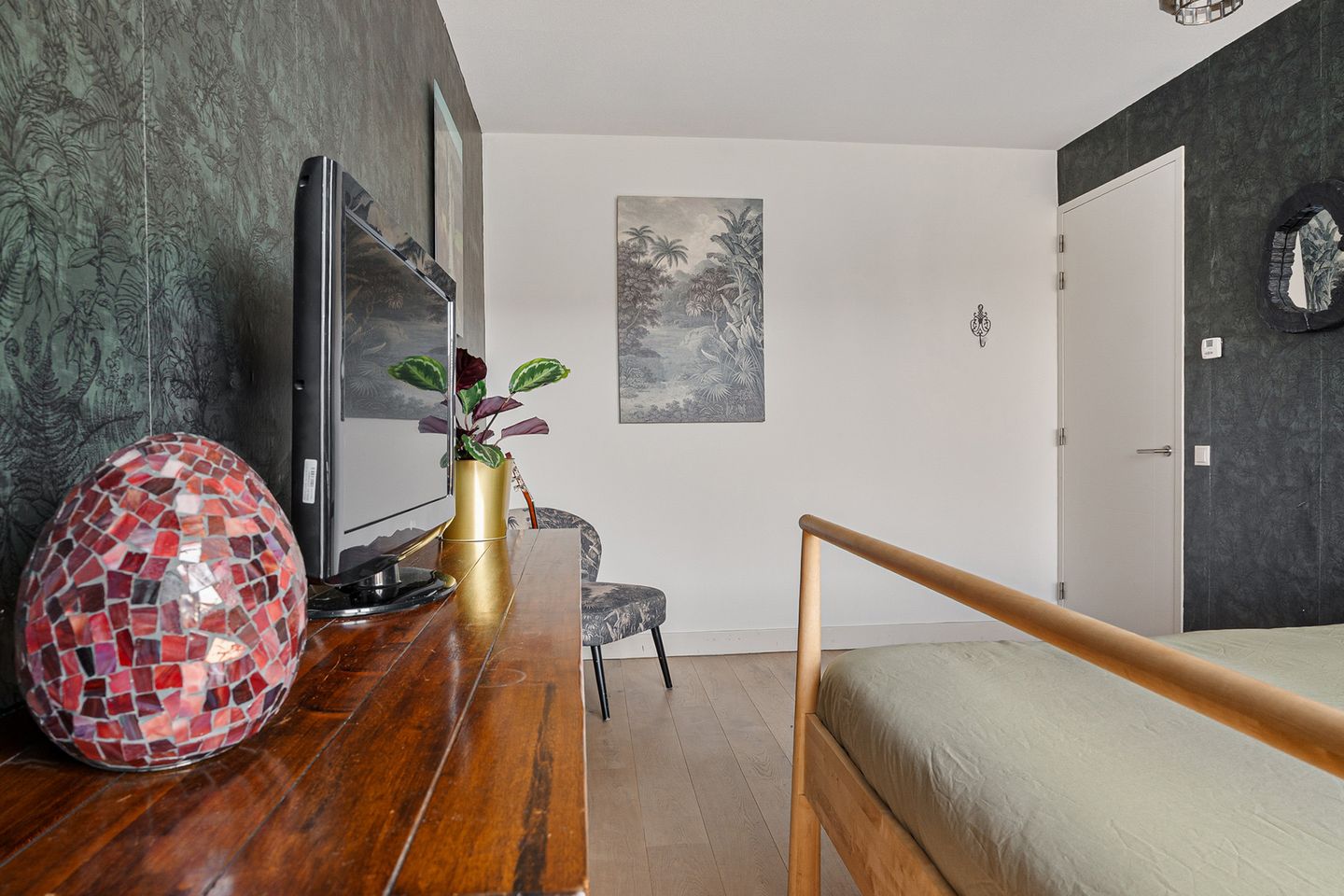 Photo 34 of Van der Waalslaan 29