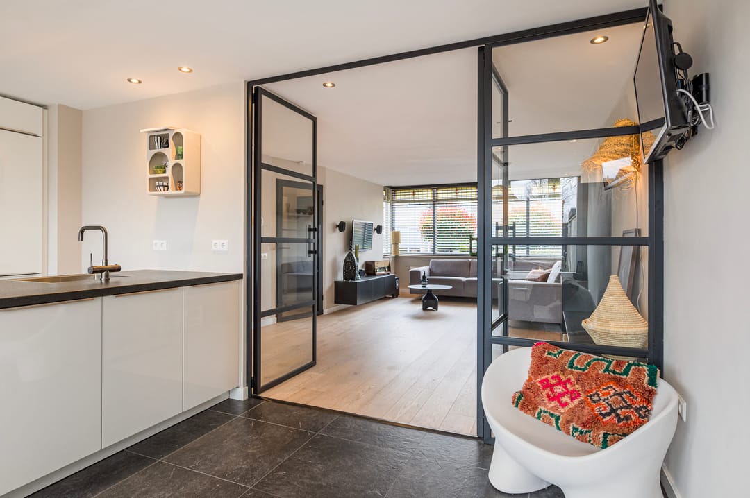 Foto 11 van Haarspit 44