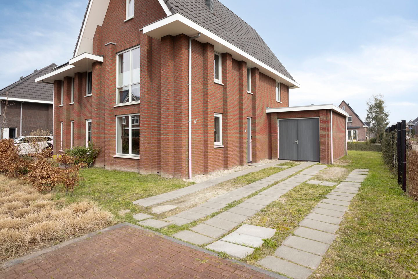 Foto 44 van Oregano 9