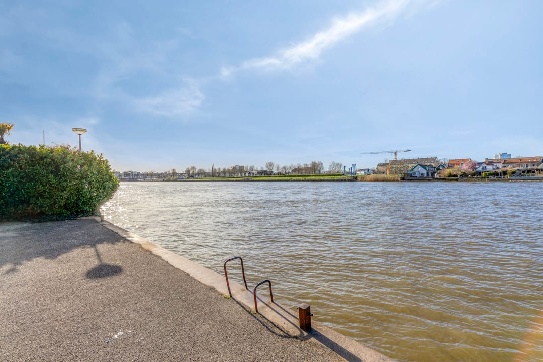 Foto 52 van Burgemeester Bulderboulevard 17