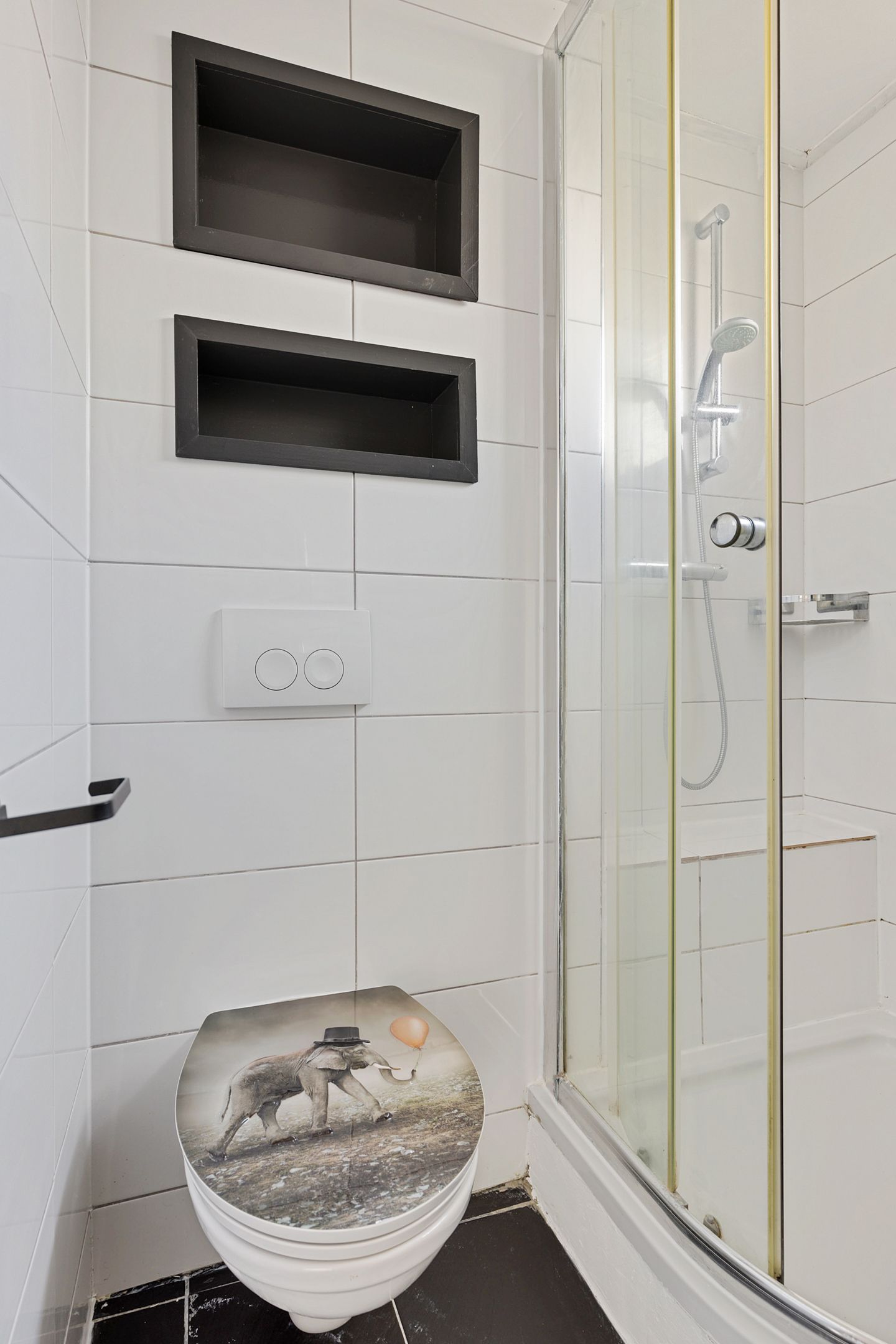 Spacious Extended Family Home with Garden in Desirable Haren Location — 28