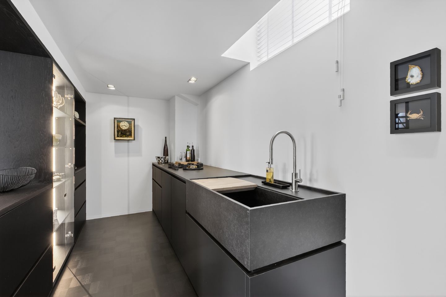Stunning Turn-Key Loft in Historic School Building with Canal Views — 18