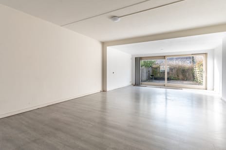 Karveel 54 3 tertiary image