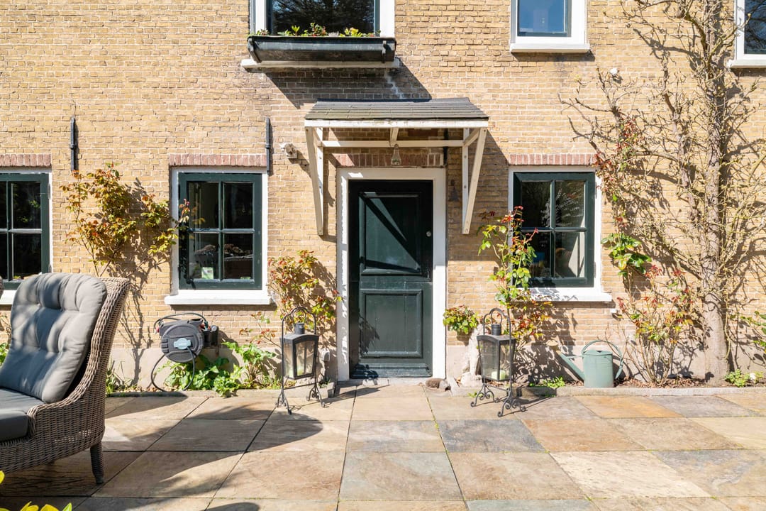 Monumental Dike House with B&B Potential in Nieuwenhoorn — 43