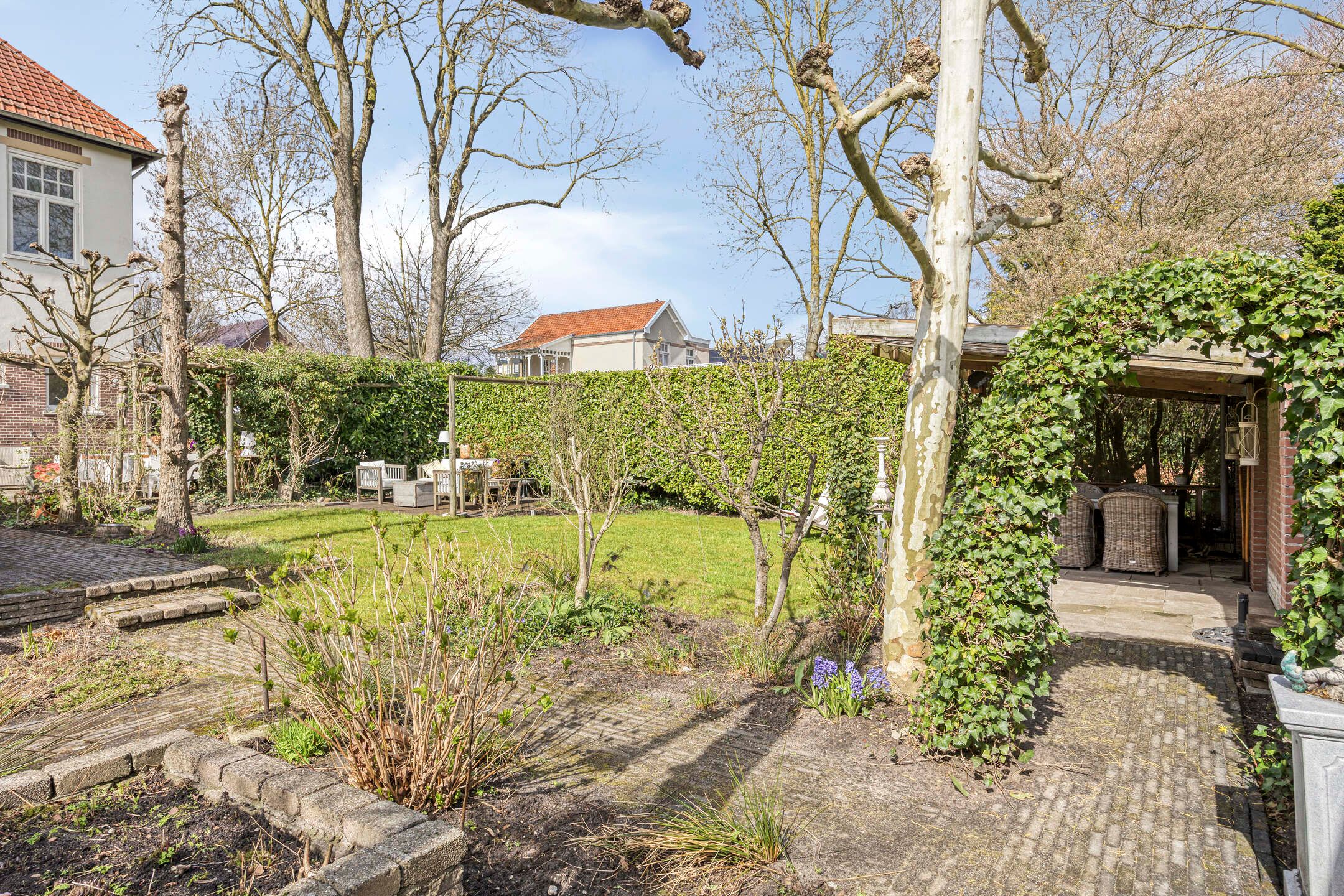 Foto 42 van Groenoordlaan 6