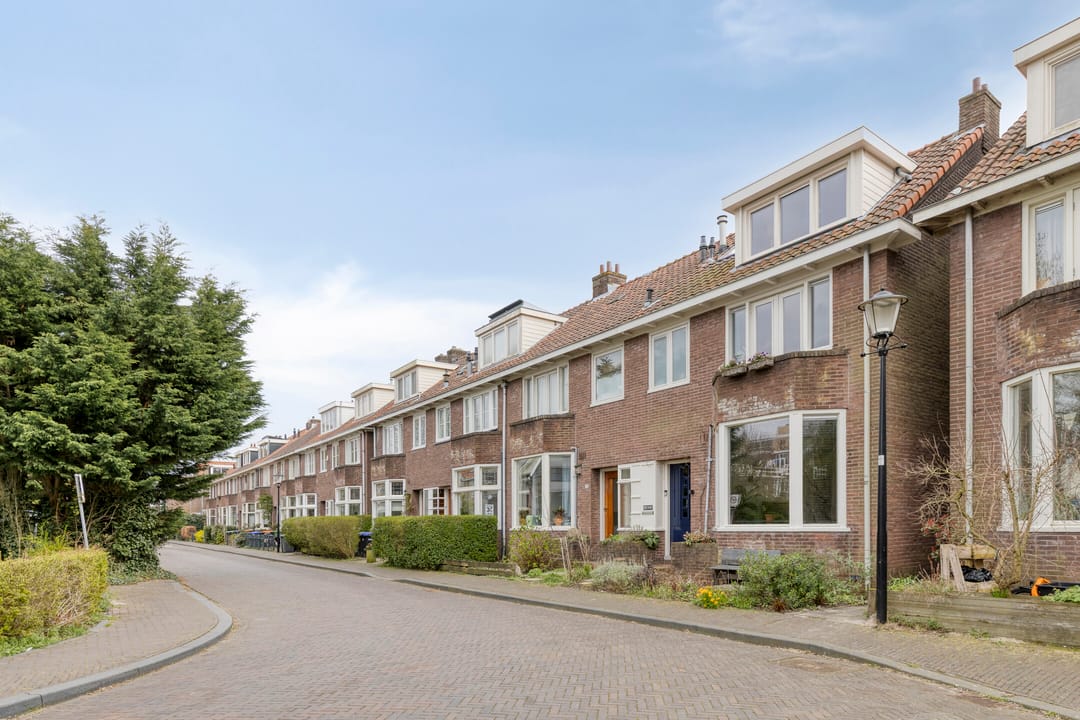 Charming 1930s Family Home in Heart of Zaandam — 32
