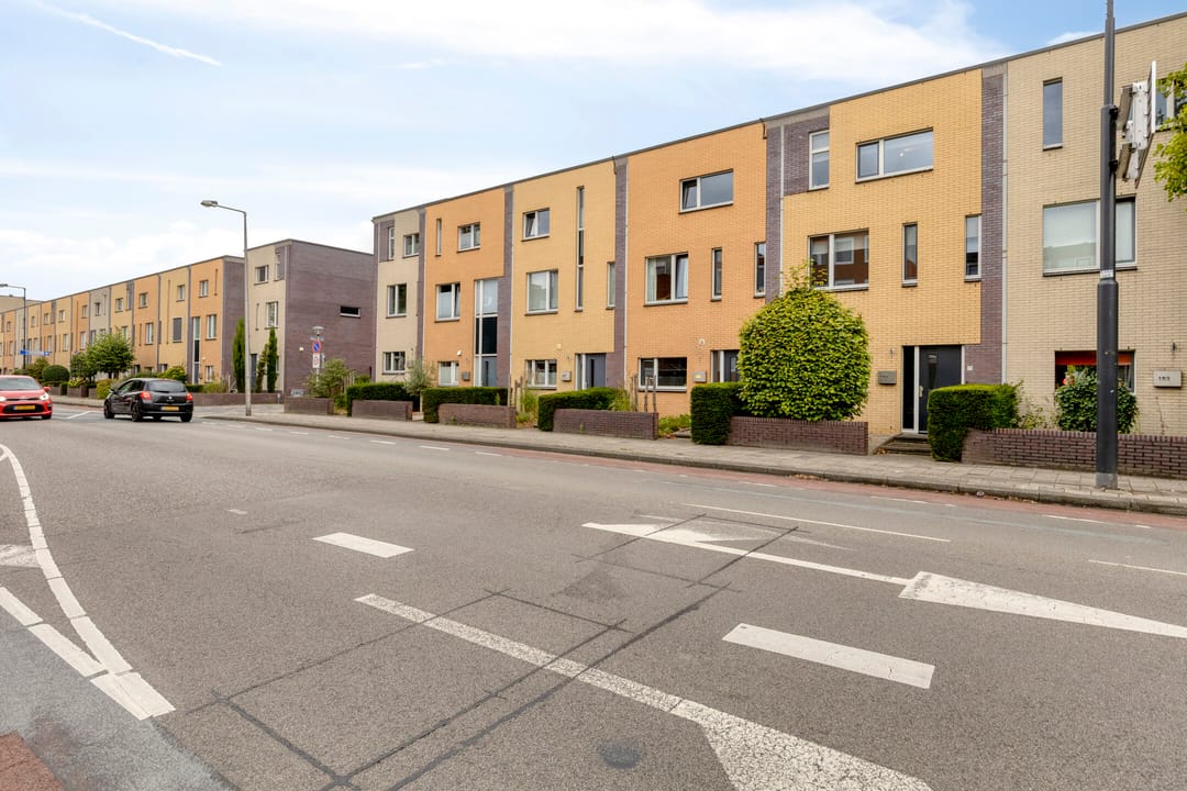 Foto 41 van Deurningerstraat 191