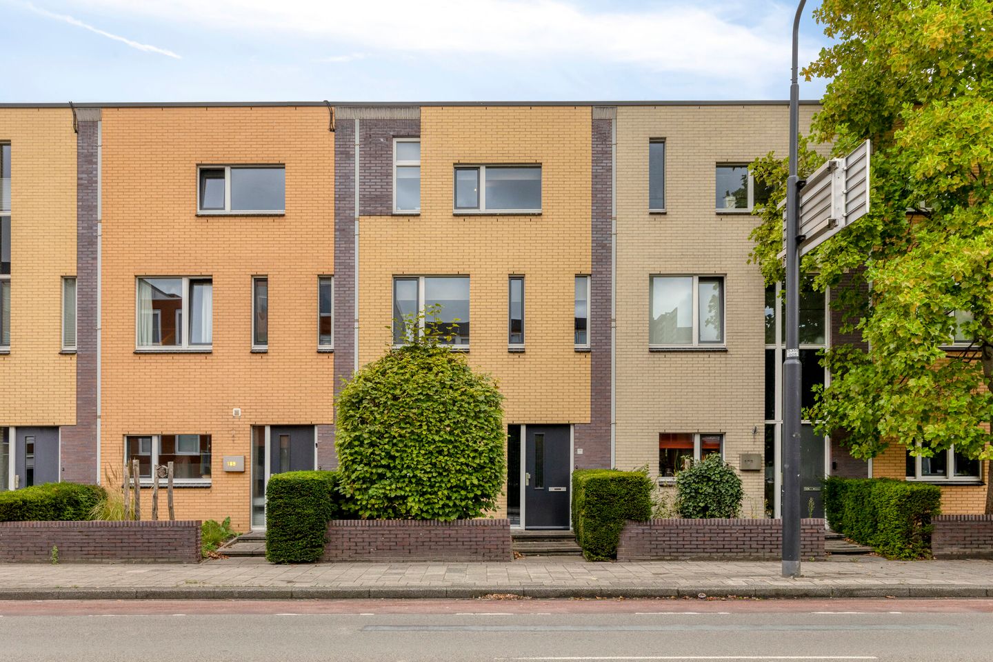 Foto 40 van Deurningerstraat 191