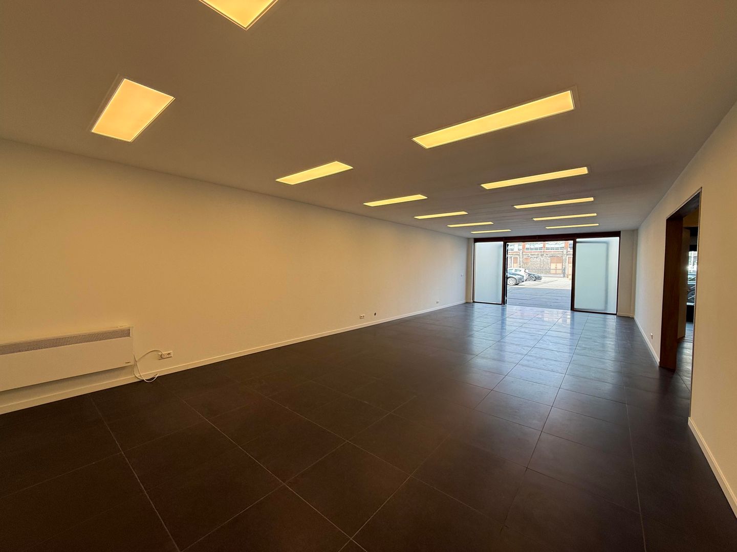 View photo 3 of Hellingweg 118