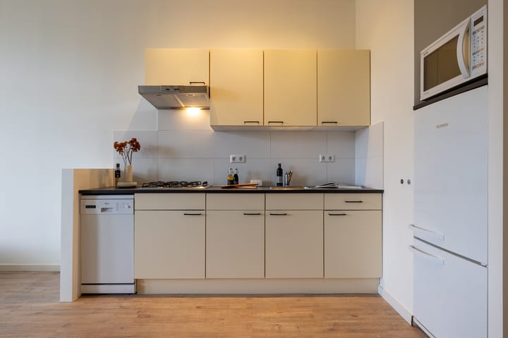 Photo 4 of Bethlehemstraat 30-A01