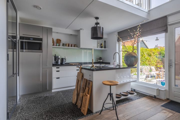 Photo 2 of De Veste 19