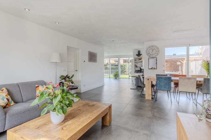 Foto 3 van van Wassenbergstraat 8