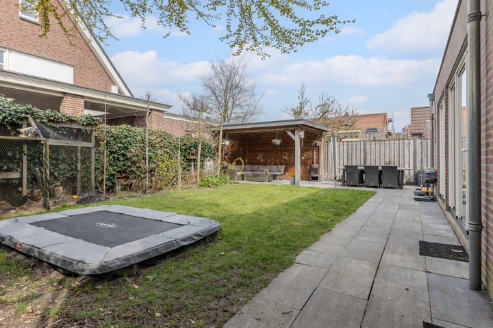 Foto 2 van van Wassenbergstraat 8