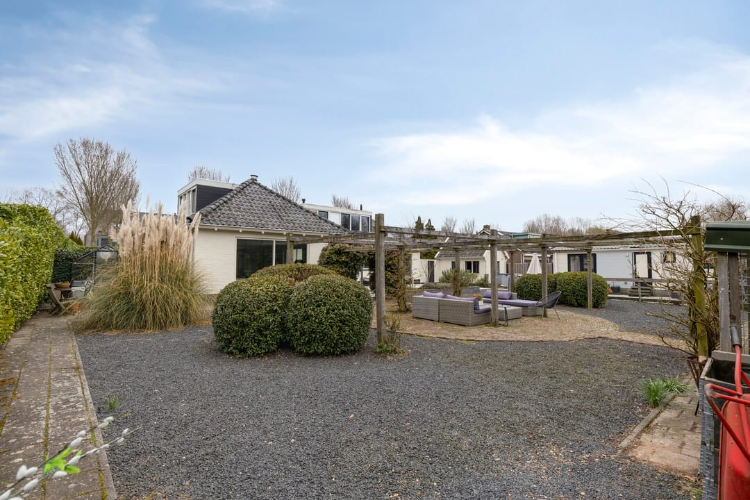 Foto 68 van Purmerenderweg 22