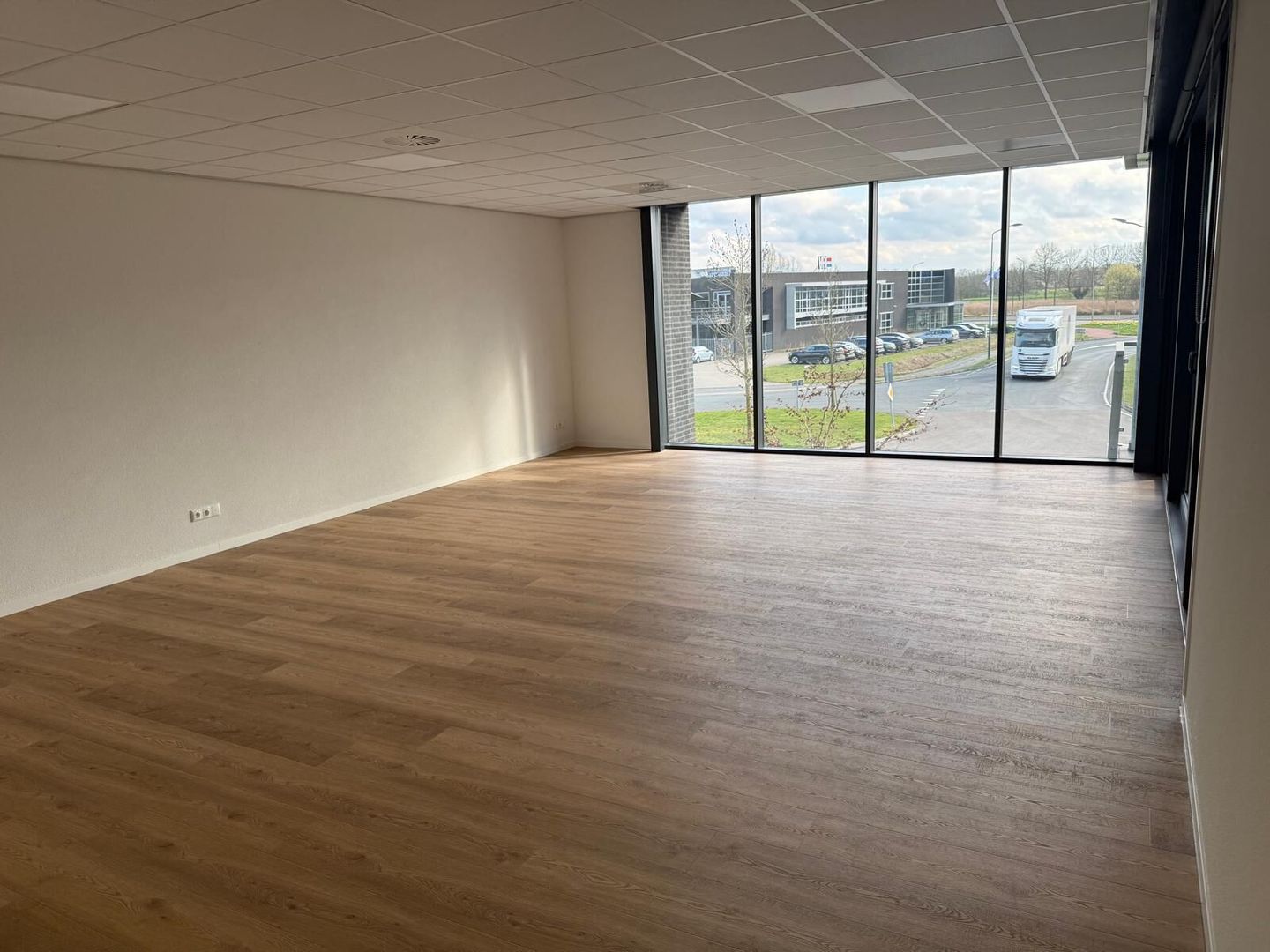 View photo 5 of Korenmolen 16