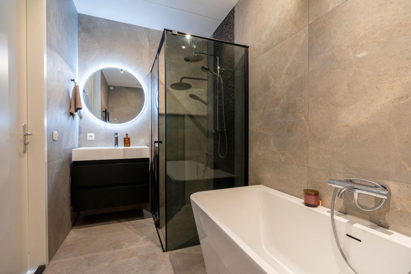 Foto 29 van Papiermoerbeilaan 32