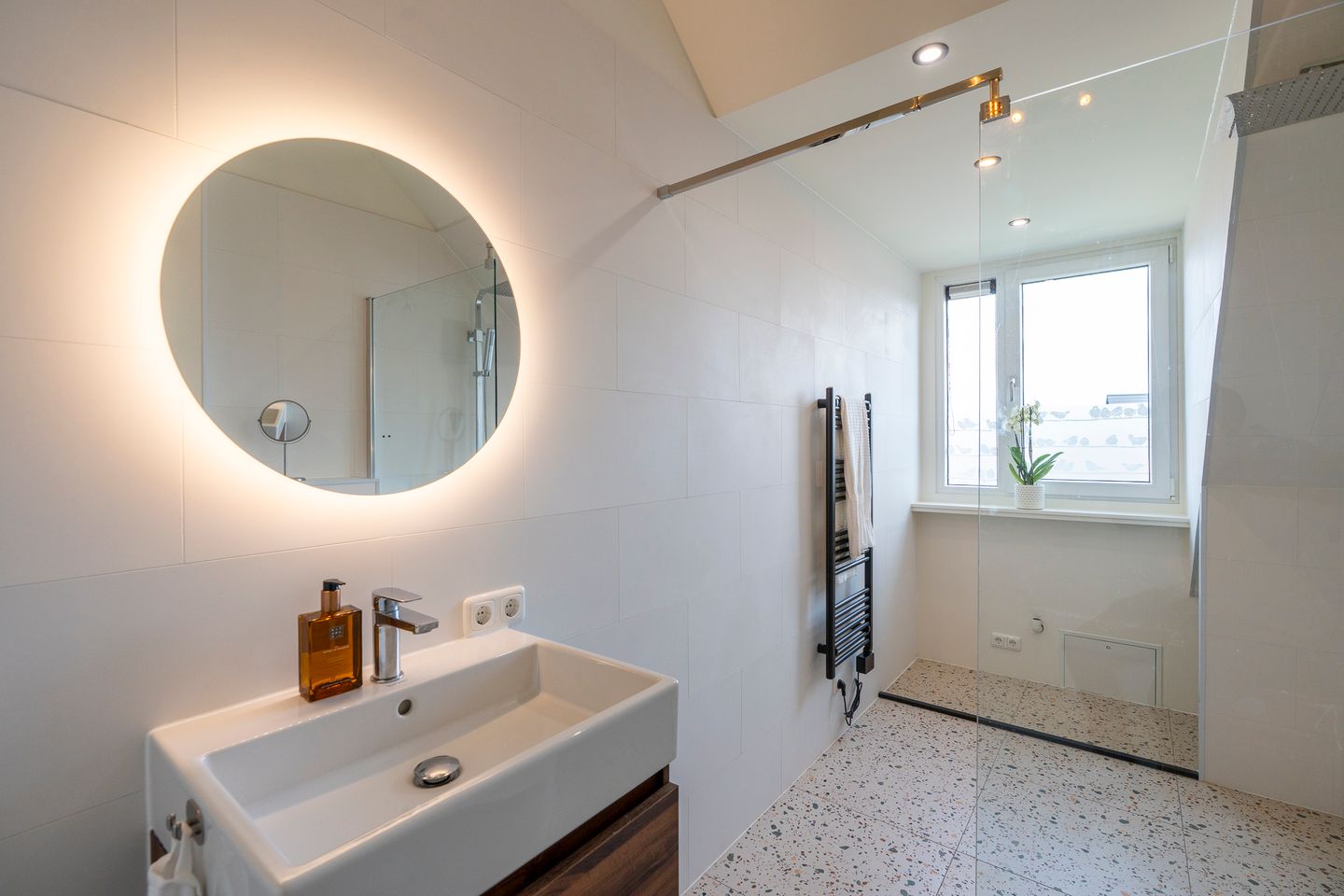 Foto 34 van Papiermoerbeilaan 32