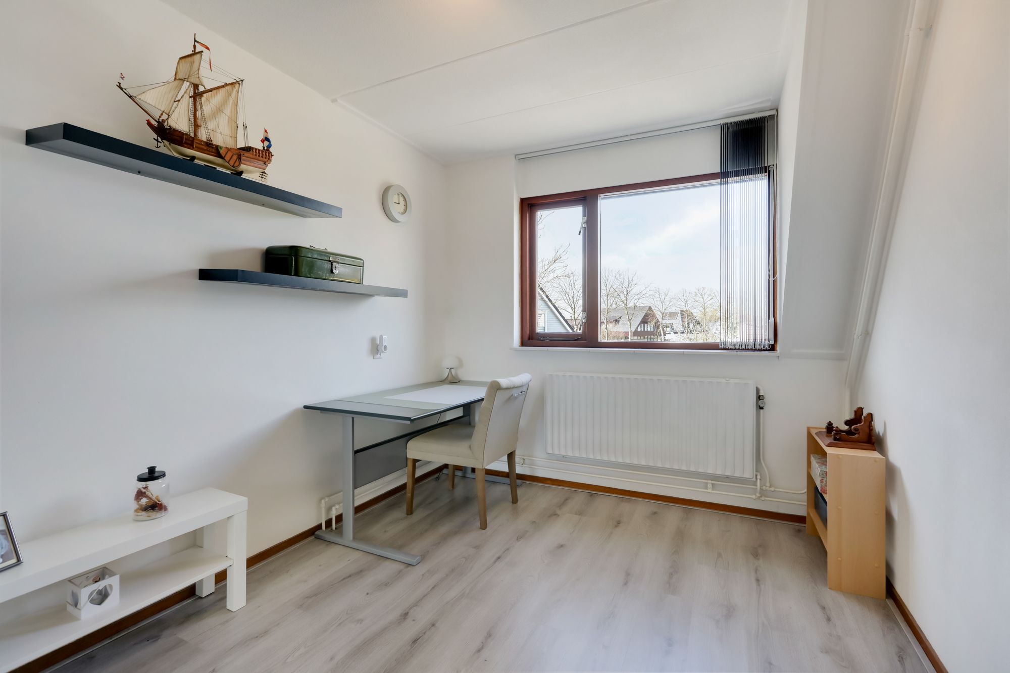 Well-maintained semi-detached home with garden and courtyard location — 29