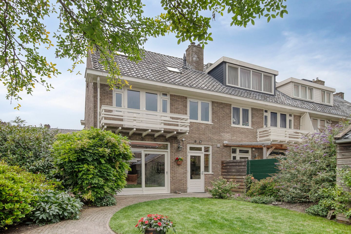 Foto 5 van Erasmusstraat 4