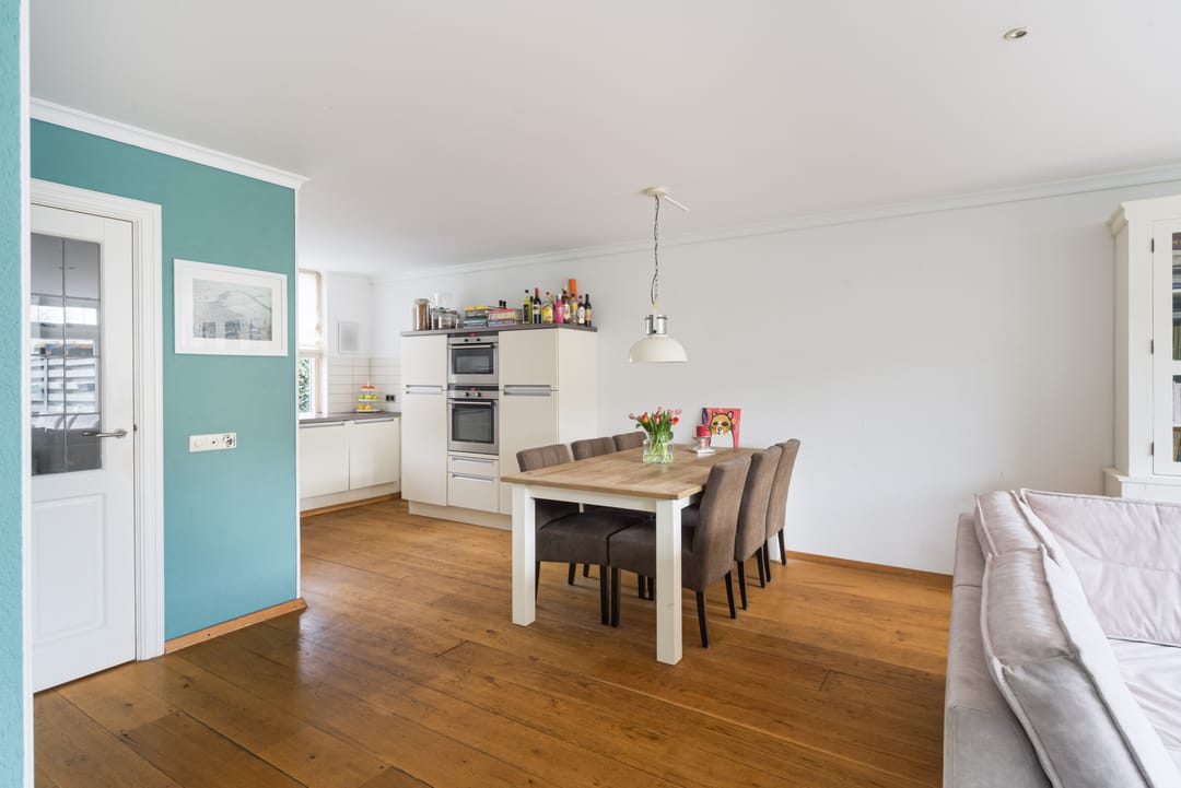 Foto 11 van Haarmos 10