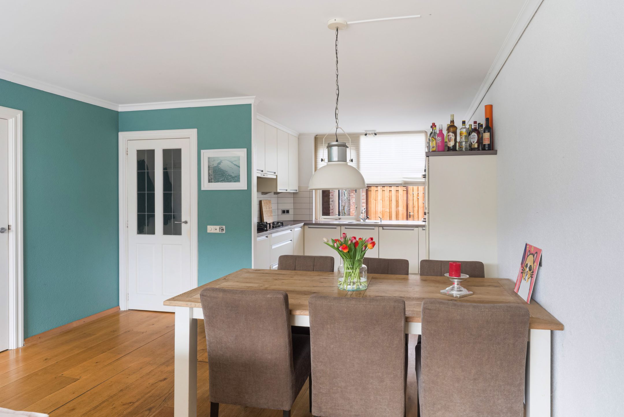 Foto 12 van Haarmos 10