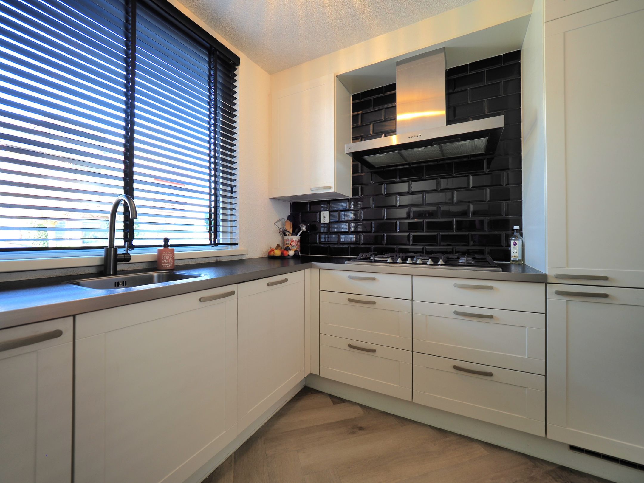 Photo 18 of IJspolderweg 7