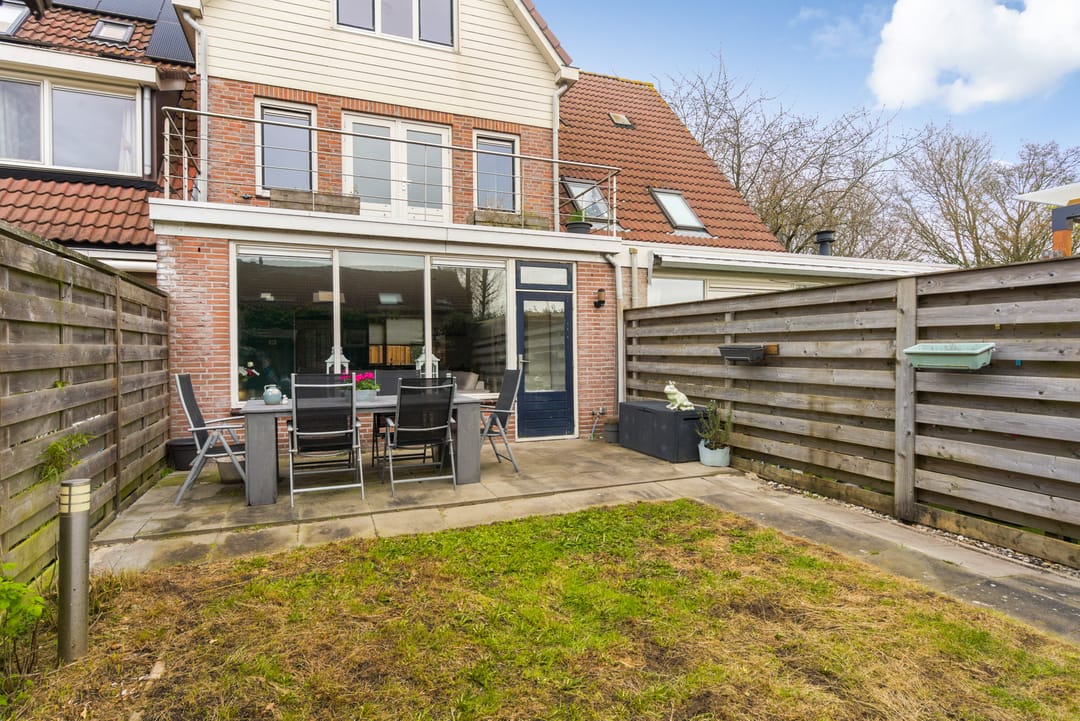 Foto 38 van Haarmos 10