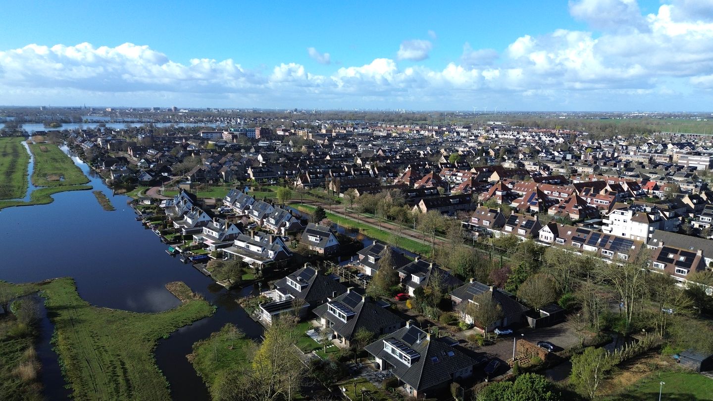 Foto 50 van Haarmos 10