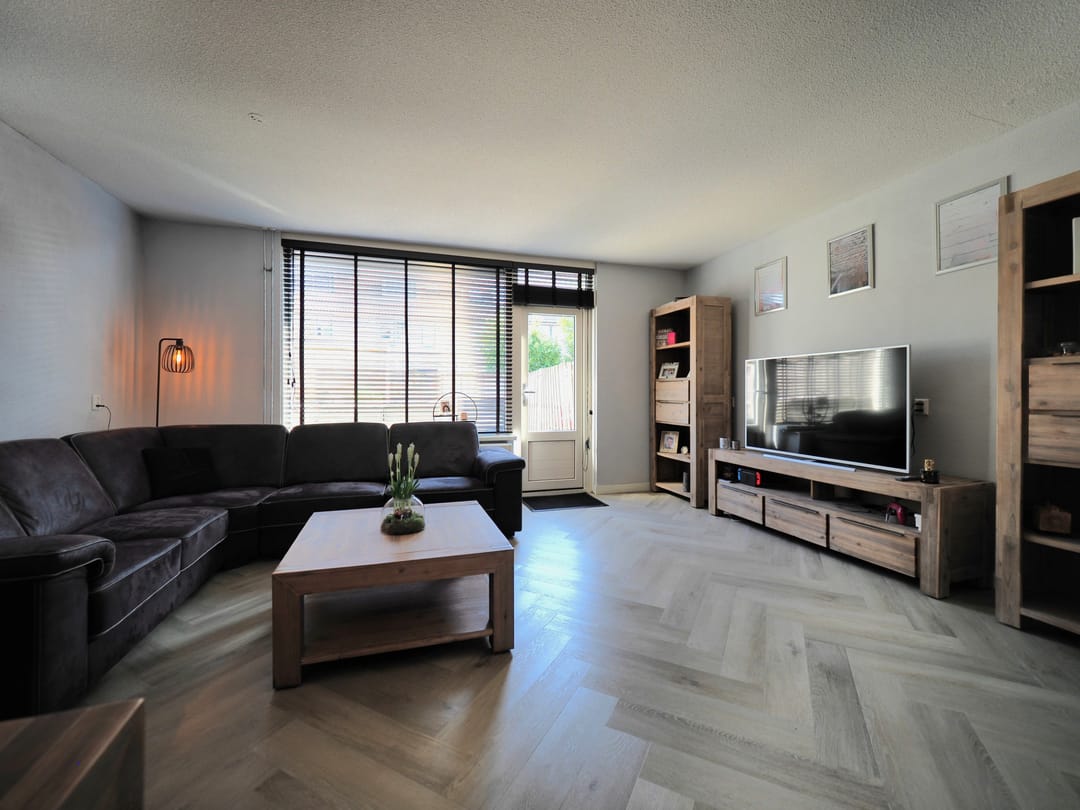 Photo 11 of IJspolderweg 7