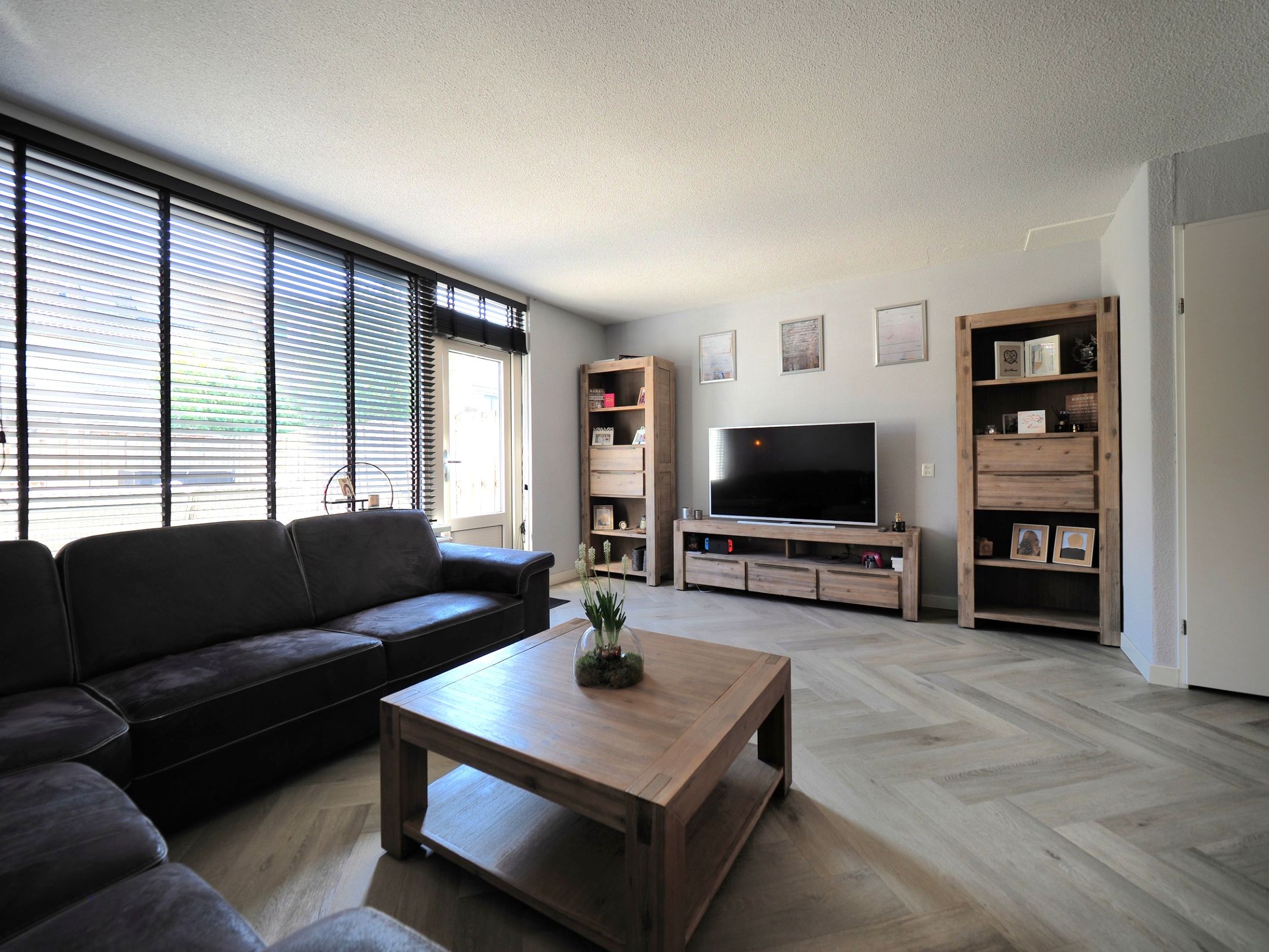 Photo 12 of IJspolderweg 7