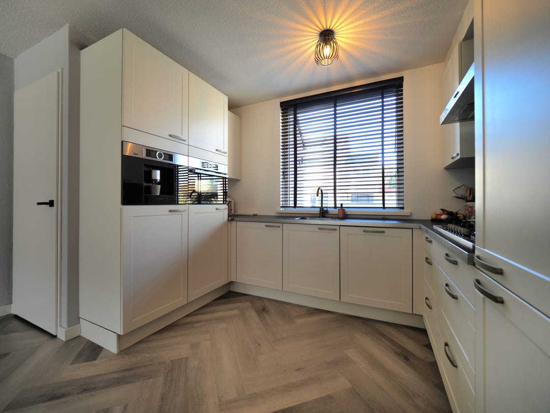 Photo 16 of IJspolderweg 7