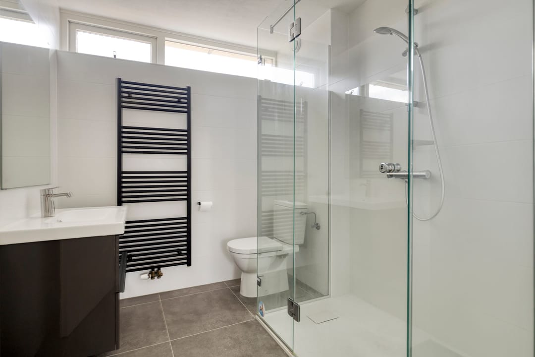 Photo 22 of Van Hogendorplaan 34