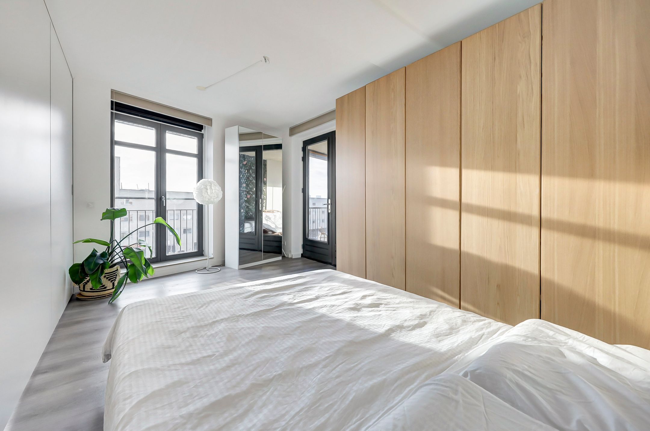 Spacious Penthouse with South-Facing Balcony and Canal Views in Almere Poort — 20