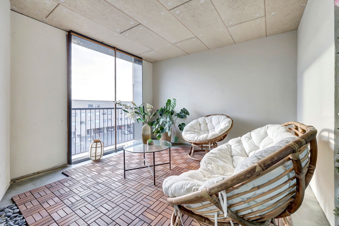 Spacious Penthouse with South-Facing Balcony and Canal Views in Almere Poort — 25