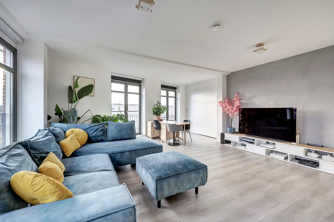 Spacious Penthouse with South-Facing Balcony and Canal Views in Almere Poort — 13