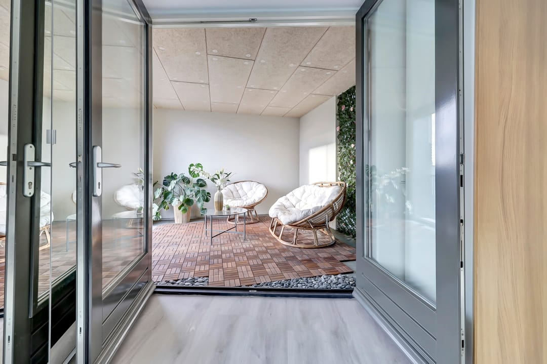 Spacious Penthouse with South-Facing Balcony and Canal Views in Almere Poort — 27