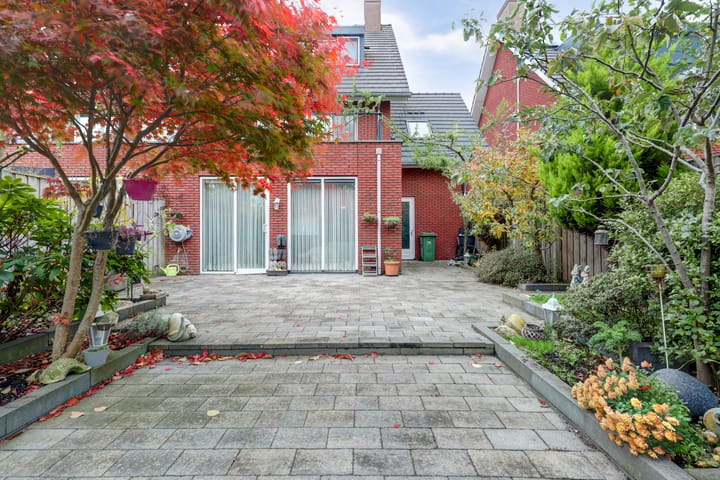 Photo 5 of Kurt Schwittersstraat 10