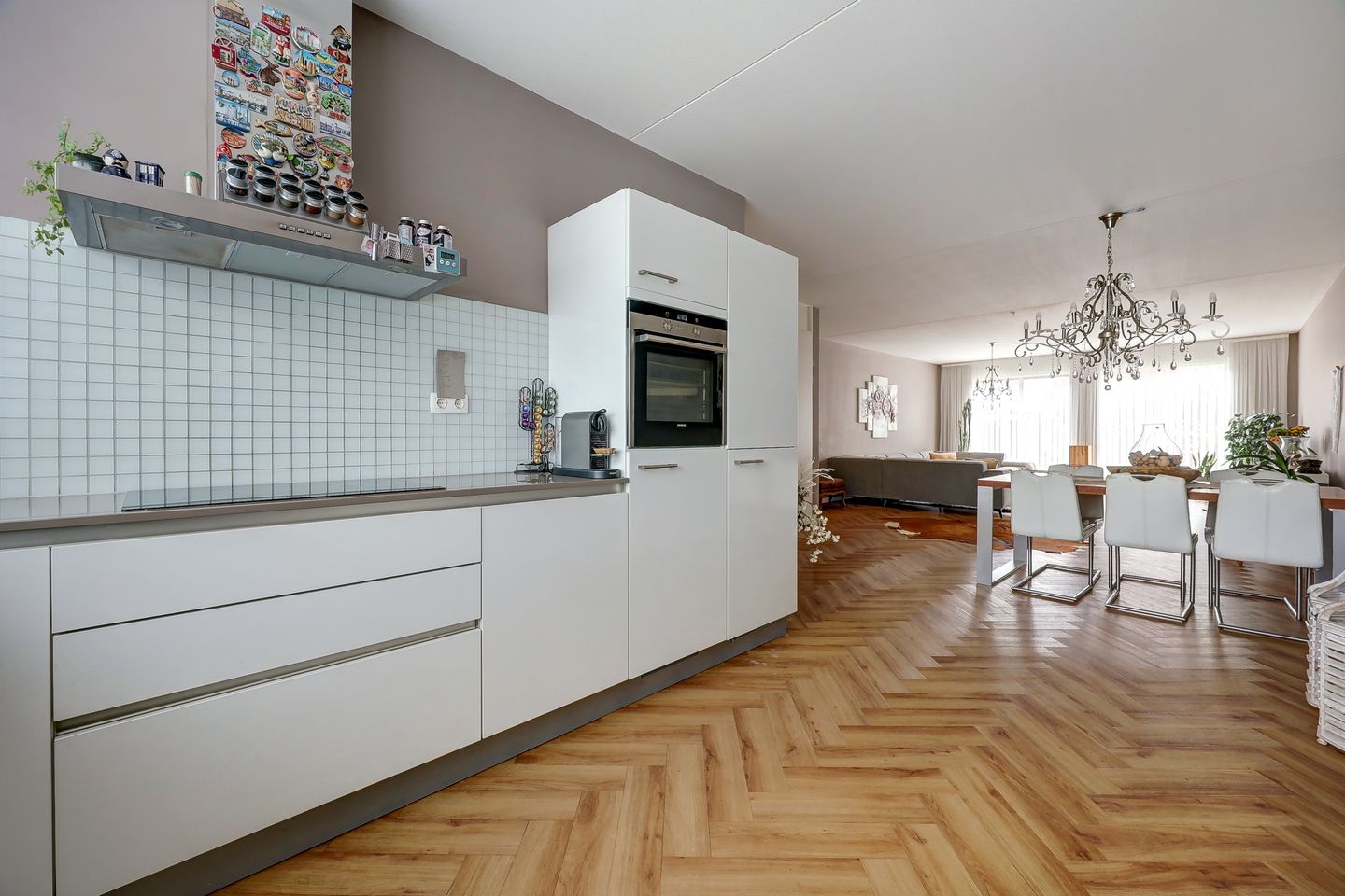 Foto 4 van Kurt Schwittersstraat 10