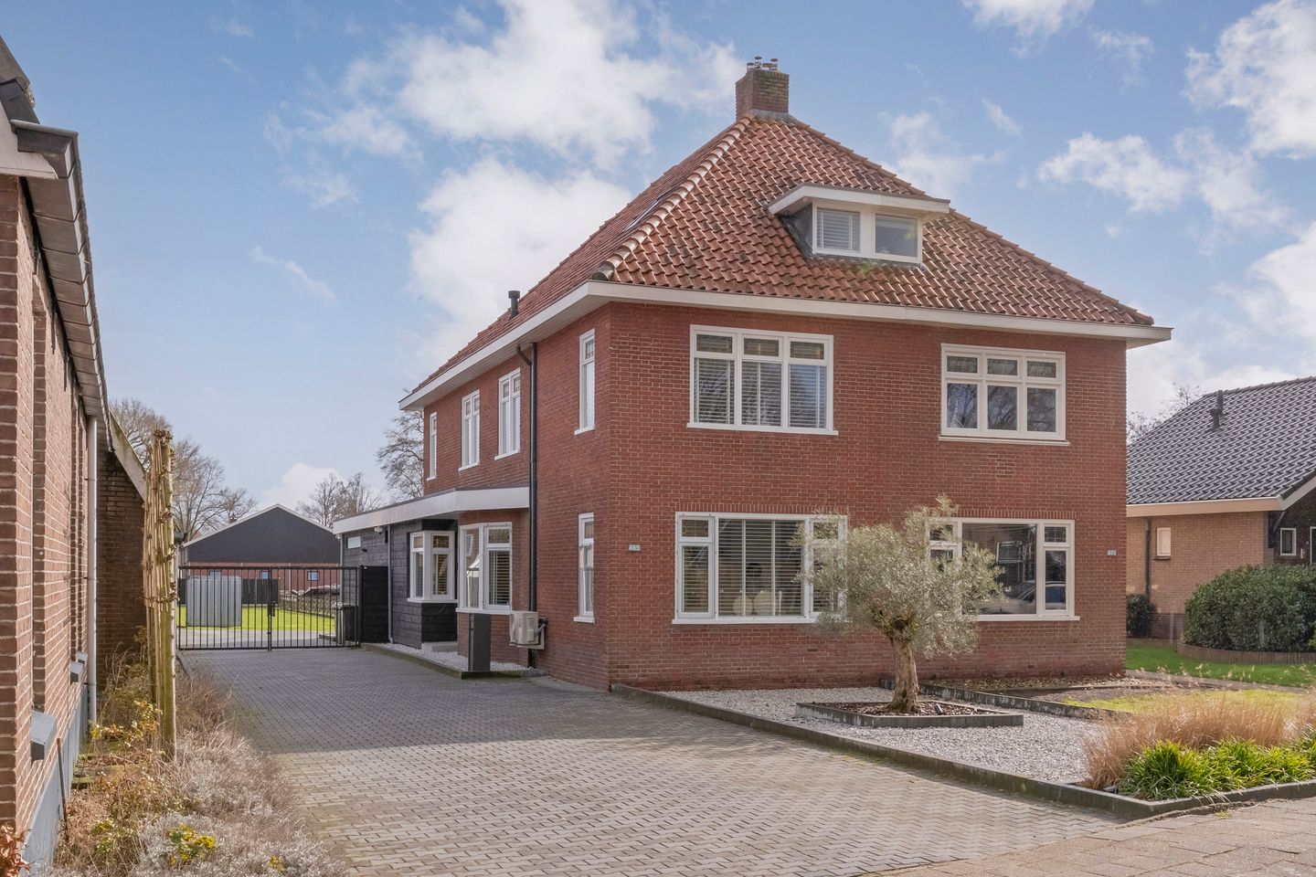 Photo 5 of Westeinde 469