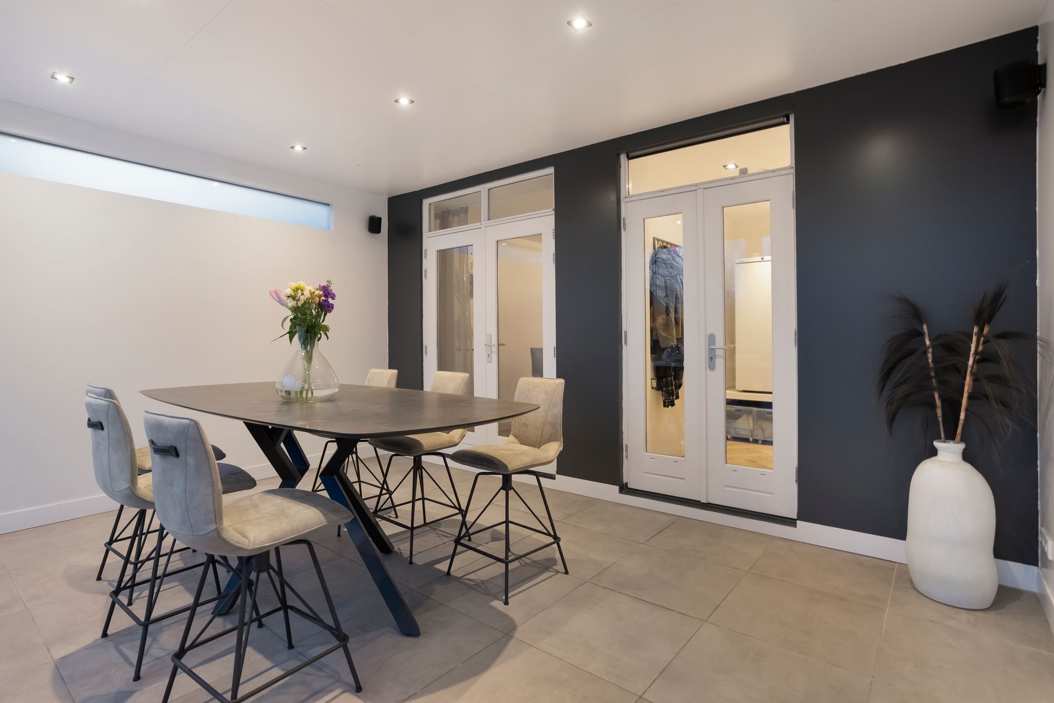 Photo 36 of Westeinde 469