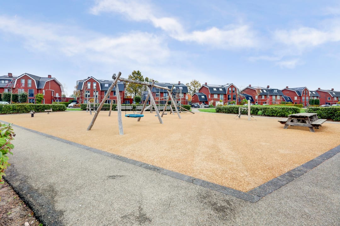 Foto 53 van Kurt Schwittersstraat 10