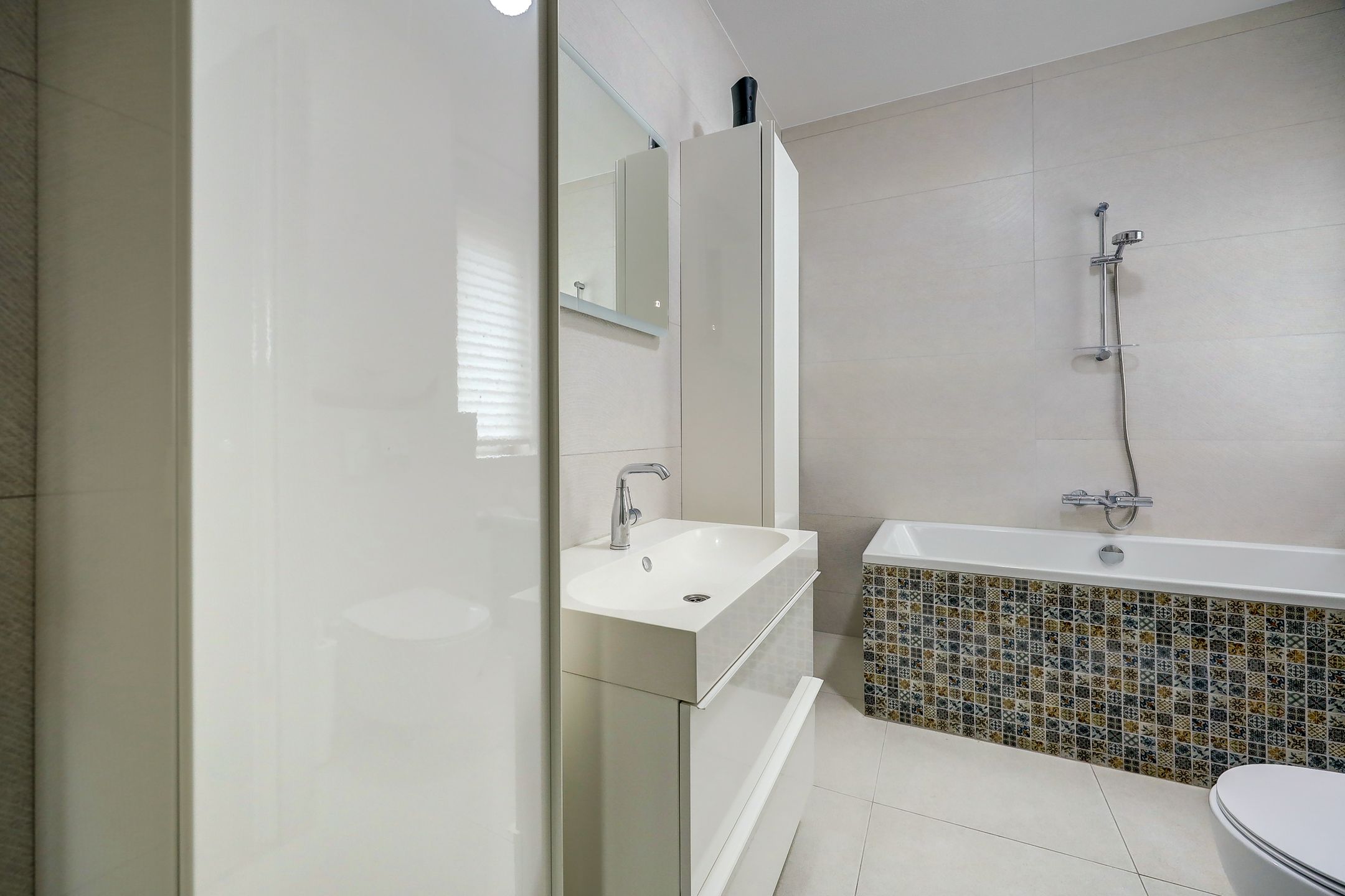 Foto 30 van Kurt Schwittersstraat 10