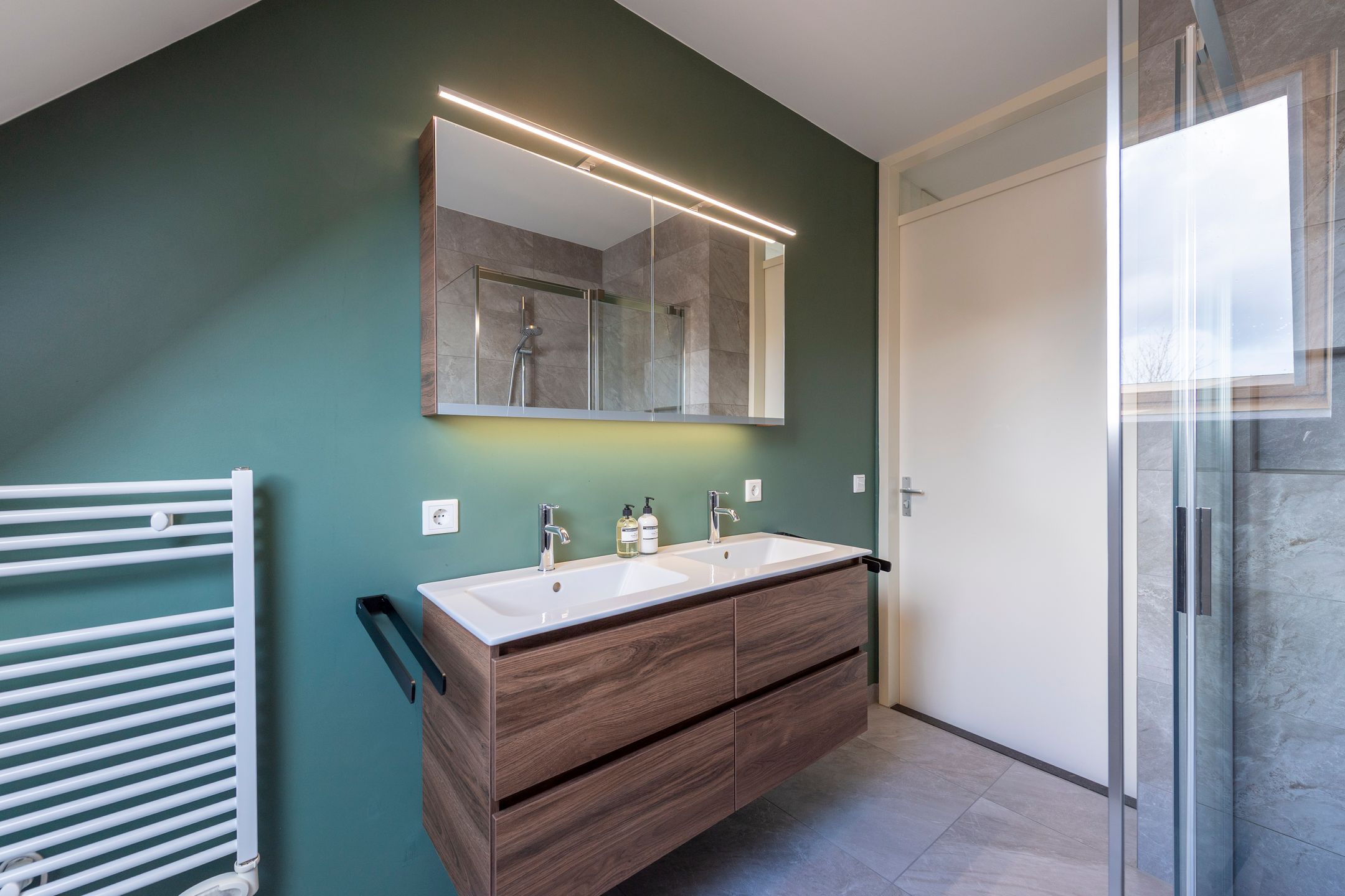 Foto 30 van Elstar 24