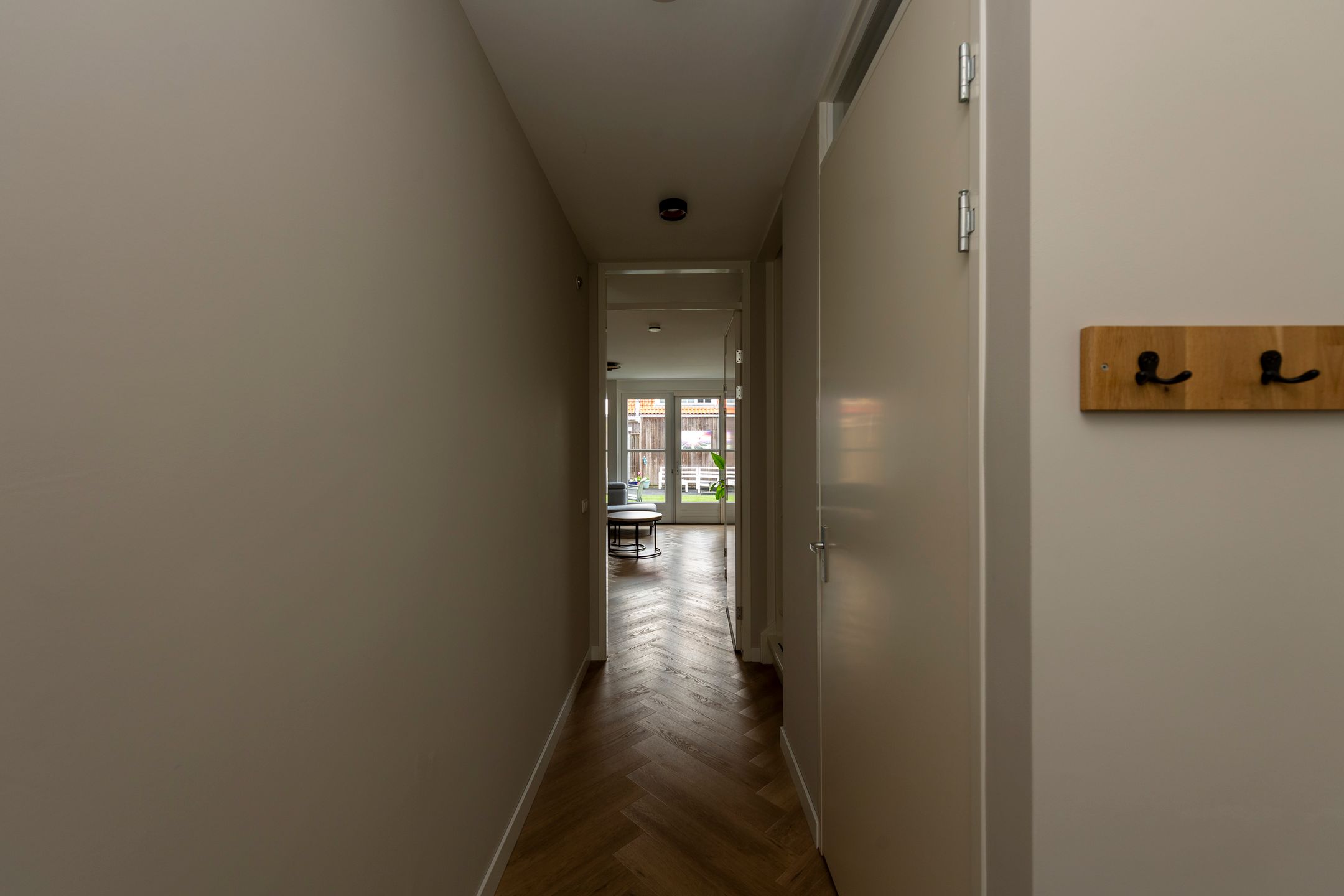 Foto 9 van Elstar 24