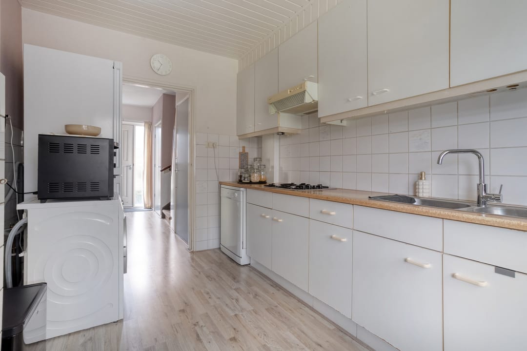 Spacious semi-detached family home with garage in Hellendoorn — 13