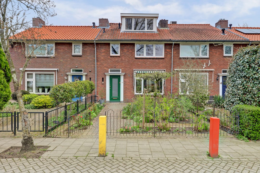 Spacious Family Home with Free Views and Character in De Meern — 48