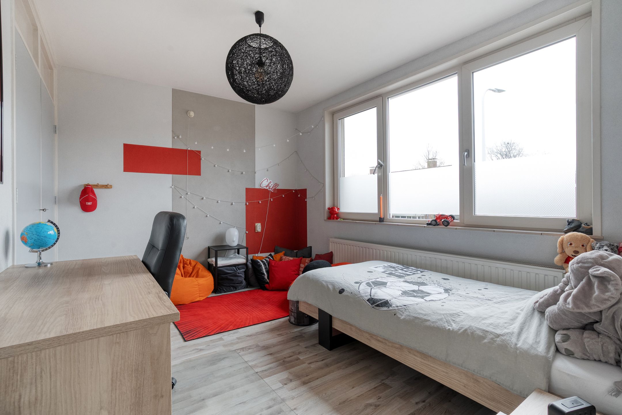 Spacious semi-detached family home with garage in Hellendoorn — 18