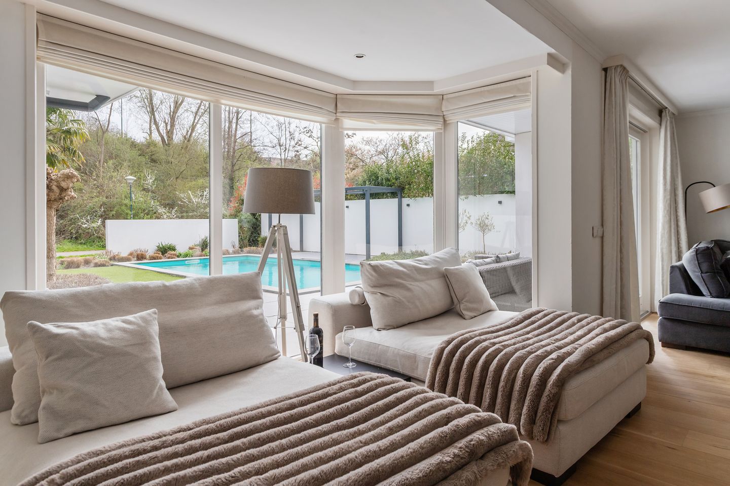 Foto 10 van De Lespaullaan 21