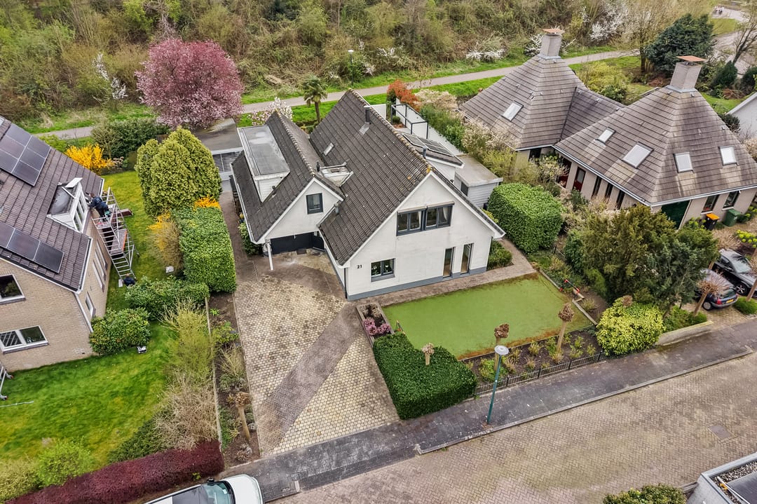 Foto 43 van De Lespaullaan 21