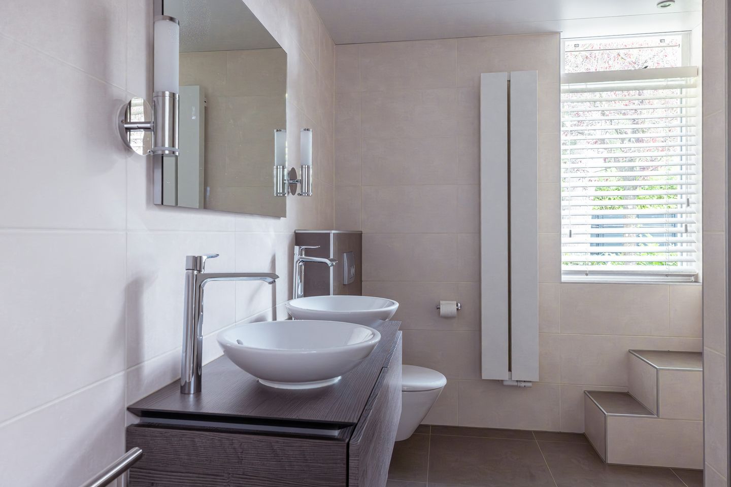 Spacious Detached Villa in Bussum's Het Spiegel with 6 Bedrooms and A Energy Label — 25